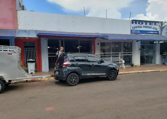 Hotel Central Parque Azul